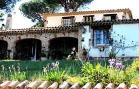 Уютная вилла с садом и видом на море, Сан-Антони‑де-Калонже, Испания за 630 000 €