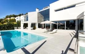 Вилла с видом на море с садом, бассейном и гаражом, 300 метров от пляжа, Бланес, Жирона, Испания за 11 000 € в неделю