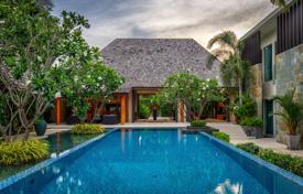 Тропическая вилла с семью спальнями, пляж Банг Тао за $1 446 000