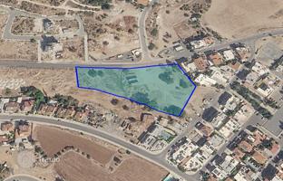 Земельный участок 8 362 м² в Като Полемидии за 1 350 000 €