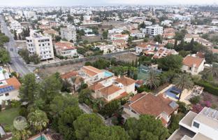 5-комнатный коттедж 488 м² в Енгоми за 710 000 €