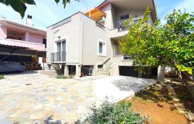 Трёхэтажный дом всего в 300 м от моря, Кранидион, Пелопоннес, Греция за 260 000 €