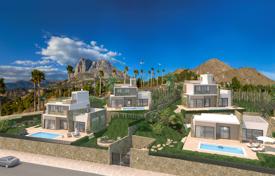 Двухэтажная вилла с бассейном и видом на море в Бенидорме, Аликанте, Испания за 495 000 €