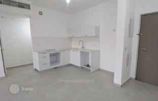 3-комнатная квартира 79 м² в Бат-Ям за $935 000