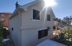 Меблированный дом с террасами, Кримовица, Черногория за 270 000 €
