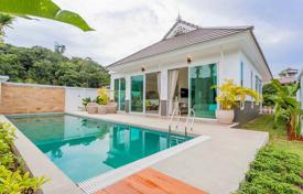 Трехспальная вилла с собственным бассейном в живописном районе Камала с развитой инфраструктурой за $344 000