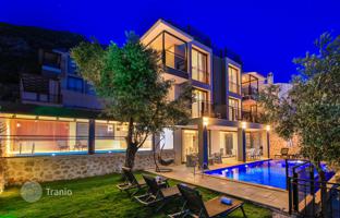 6-комнатная вилла 260 м² в Калкане за 57 194 000 TRY