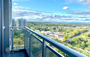 4-комнатная квартира в Скарборо за C$718 000