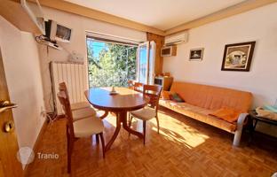 4-комнатный дом 178 м² в Приморско-Горанской жупании за 360 000 €