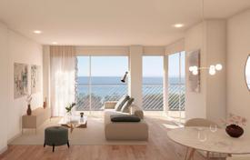 Апартаменты с 3 спальнями в 200 м от пляжа в Вийахойоса за 560 000 €