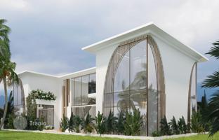 3-комнатная вилла 400 м² в Ялан Умаласе за $745 000