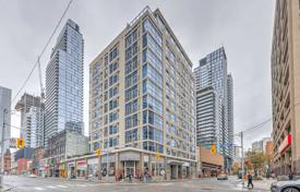 Квартира на Уэллсли-стрит Восток, Олд Торонто, Торонто,  Онтарио,   Канада за C$817 000