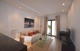 Отремонтированная трехкомнатная квартира в Мадриде, Испания за 590 000 €