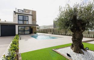 4-комнатная вилла 239 м² в Кампоаморе за 1 129 000 €