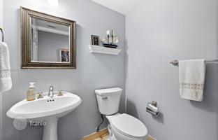 2-комнатная квартира в кондо 156 м² в Коллинз-авеню за $1 389 000