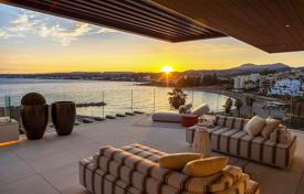 Пятикомнатные апартаменты класса люкс на берегу моря в новой резиденции, Эстепона, Испания за 4 385 000 €