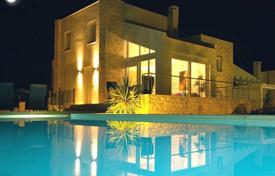 Новая элитная вилла с панорамным видом на море, бассейном и садом рядом с пляжем, Кассандра, Греция за 3 200 € в неделю