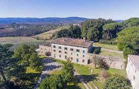 Эксклюзивное поместье с виноградником в престижном районе, Сиена, Италия за 2 950 000 €