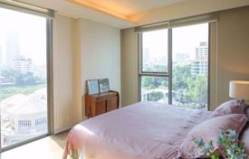 2-комнатные апартаменты в кондо в Ваттхане, Таиланд за $272 000