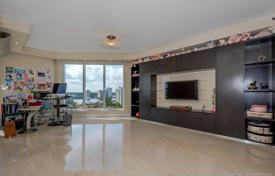 Комфортабельная квартира с видом на океан в резиденции на первой линии от пляжа, Авентура, Флорида, США за $2 950 000