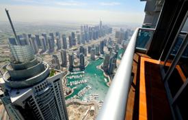 Пентхаус, занимающий половину верхнего этажа, с панорамным видом на море в районе Дубай Марина за 4 397 000 €
