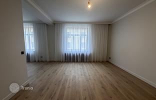 3-комнатная квартира 90 м² в Центральном районе за 326 000 €