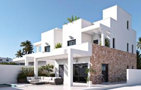 Современная вилла с бассейном в новой резиденции, в 400 метрах от пляжа, Торре де ла Орадада, Испания за 598 000 €