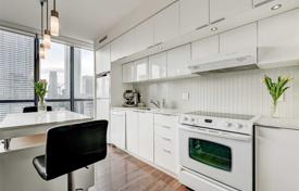 Квартира на Чарльс-стрит Восток, Олд Торонто, Торонто,  Онтарио,   Канада за C$1 130 000