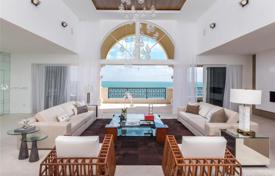 Элитный пентхаус с видом на океан в резиденции на первой линии от пляжа, Майами-Бич, Флорида, США за 12 840 000 €