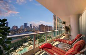 Современная квартира с видом на город в резиденции на первой линии от пляжа, Авентура, Флорида, США за $1 999 000