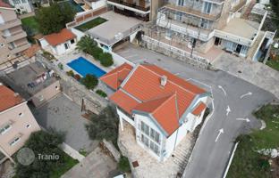 3-комнатная вилла 370 м² в Свети-Стефане за 775 000 €