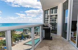 Двуспальные апартаменты на первой линии от пляжа в Санни-Айлс-Бич, Флорида, США за $850 000