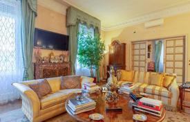 Изысканные апартаменты в классическом стиле, Флоренция, Тоскана, Италия за 1 450 000 €