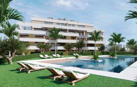 Апартаменты с просторной террасой на курорте Santa Rosalia Lake & Life Resort за 250 000 €