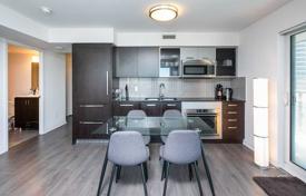 Квартира в Янг-стрит, Торонто, Онтарио,  Канада за C$953 000