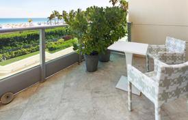 Элитные апартаменты с видом на океан в резиденции на первой линии от пляжа, Майами-Бич, Флорида, США за $4 250 000