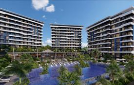 Новая резиденция с бассейнами, аквапарком и собственным пляжем в 580 метрах от моря, Алания, Турция за От $156 000
