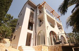 3-комнатный коттедж 234 м² в городе Котор за 832 000 €