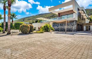 6-комнатная вилла 874 м² в Хавеа за 3 850 000 €