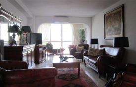 Просторная и светлая квартира в Альфас-дель-Пи, Аликанте, Испания за 231 000 €