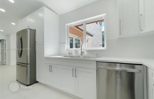 4-комнатный дом 400 м² в Уэст-Палм-Бич за $850 000
