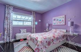3-комнатный дом в городе в Этобико, Канада за C$1 253 000