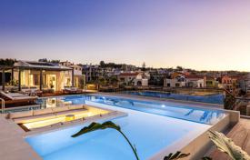 Новая вилла с бассейном в 50 метрах от моря, Ретимно, Греция за 12 000 € в неделю