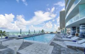 Комфортабельные апартаменты с видом на океан в резиденции на первой линии от пляжа, Холливуд, Флорида, США за $1 950 000