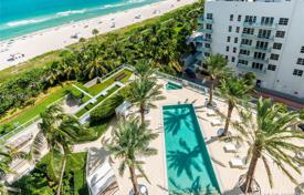 Белоснежная двуспальная квартира на пляже в Майами-Бич, Флорида, США за $1 335 000