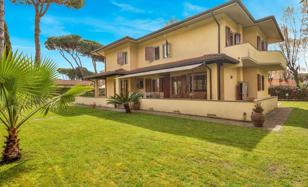 8-комнатная вилла 300 м² в Форте-дей-Марми за 5 800 000 €
