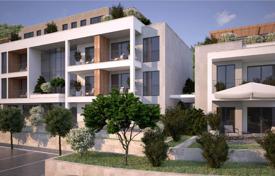 Качественные квартиры в новой резиденции с бассейном, Кавач, Черногория за $107 000