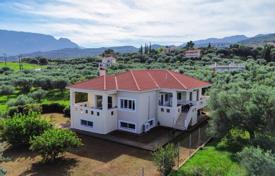 Двухэтажная вилла с садом и красивым видом на Пелопоннесе, Греция за 360 000 €
