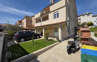 10-комнатный дом 290 м² в Пуле за 790 000 €