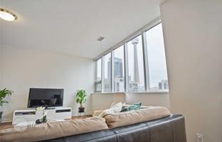 7-комнатная квартира на Кинг-стрит за C$1 277 000